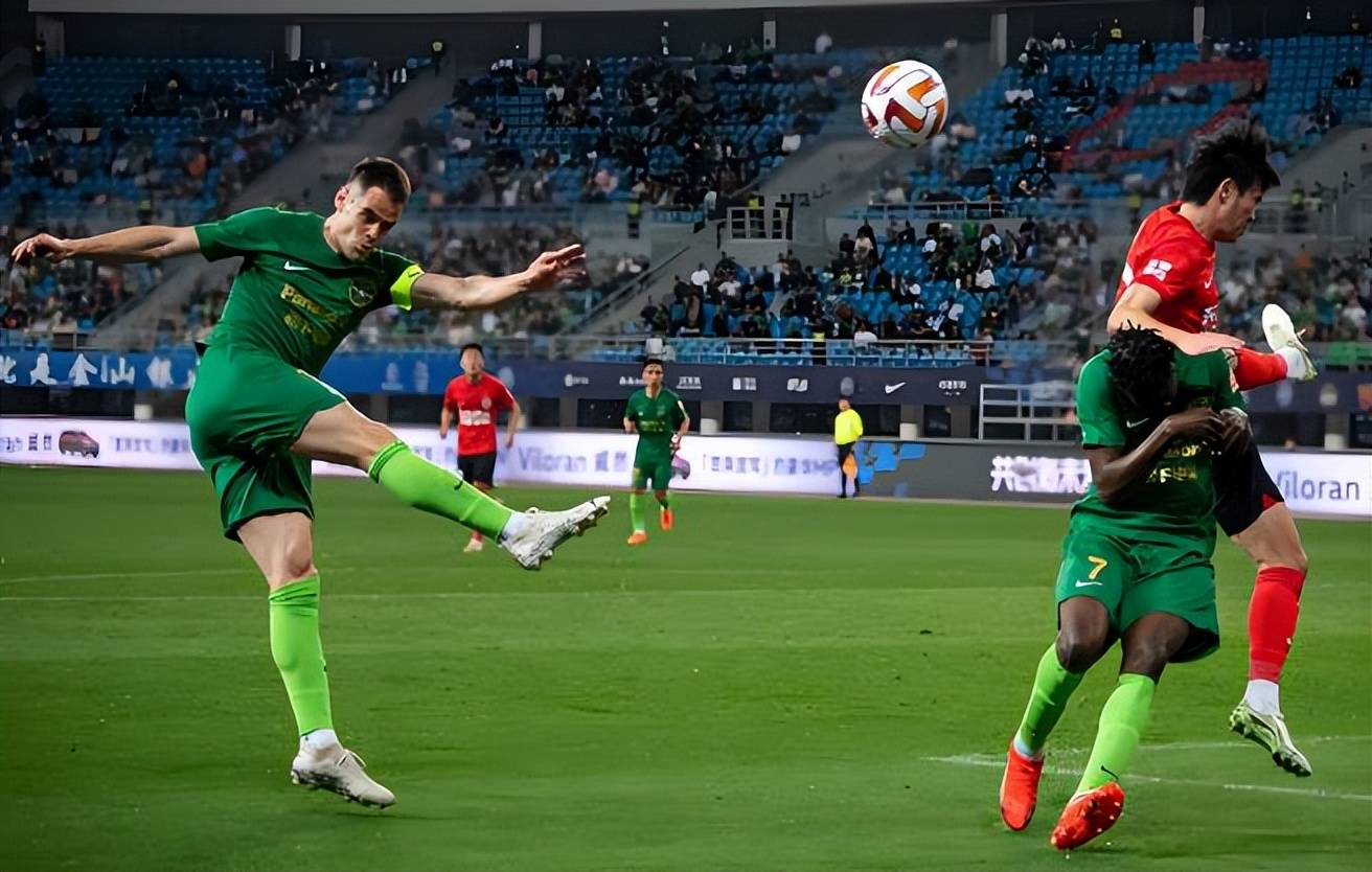 世俱杯直播-鲁能客场战平富力！鲁能延续不败势头，坚守前四位置的简单介绍