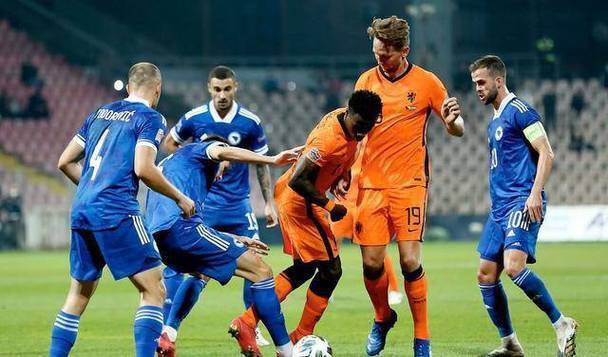 包含瑞典力克格鲁吉亚，欧预赛稳固局势的词条