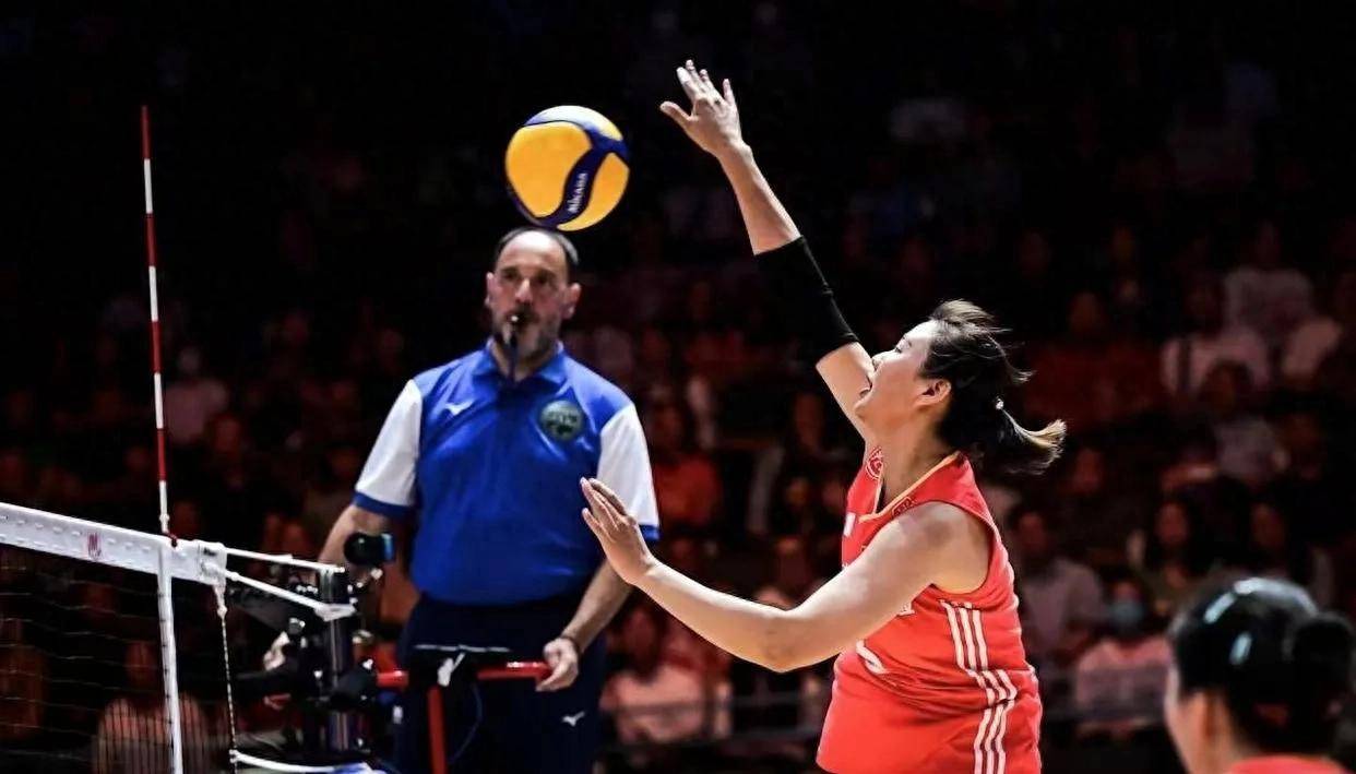 世俱杯赛程-排球男女混双对抗，印度选手意外逆转胜出的简单介绍