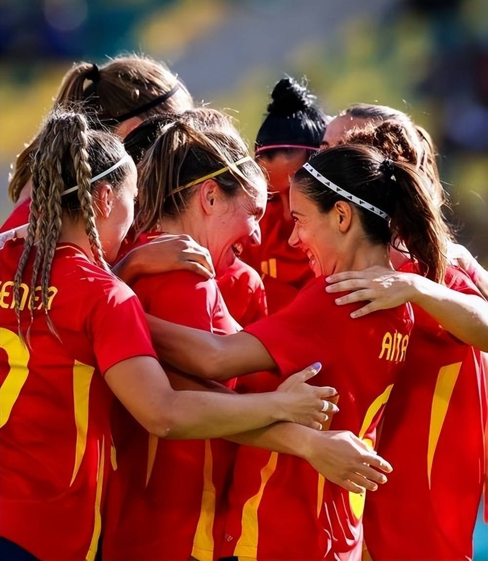 世俱杯冠军-巴西队在国际女足比赛中取得连胜