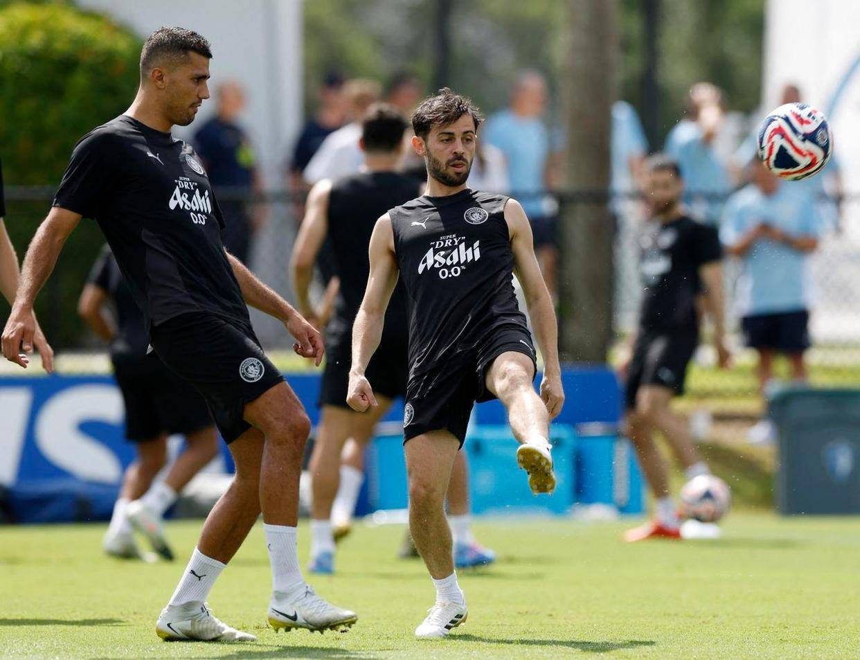 曼城新援表现抢眼，被誉为“未来之星”