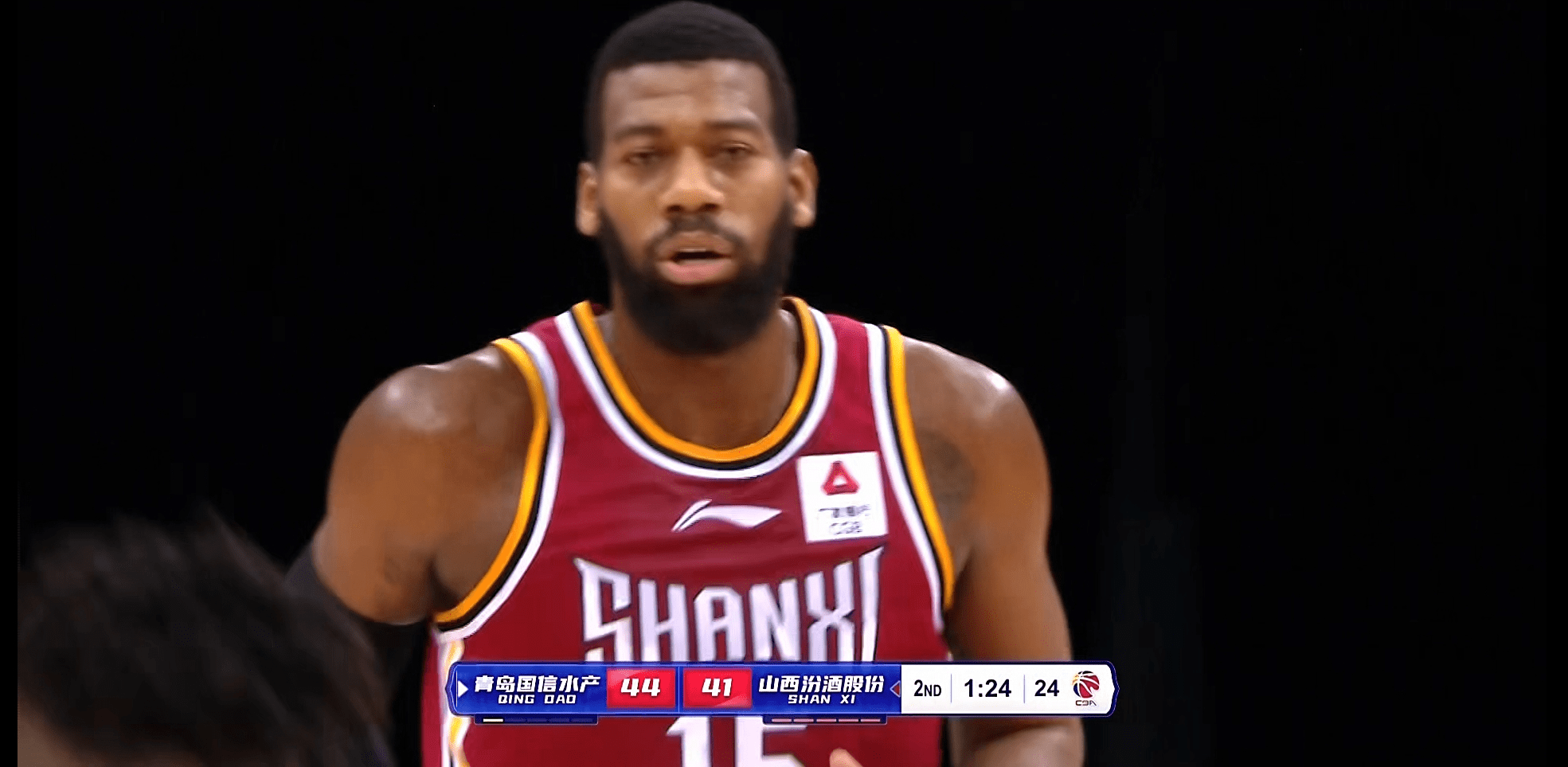 力挽狂澜！老将连续高效，展现个人实力的简单介绍