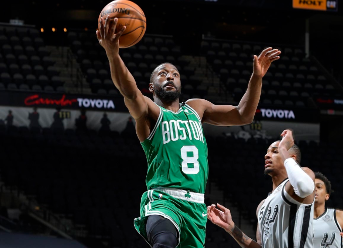 世俱杯奖金-真核空砍45分力推马刺晋级西部半决赛