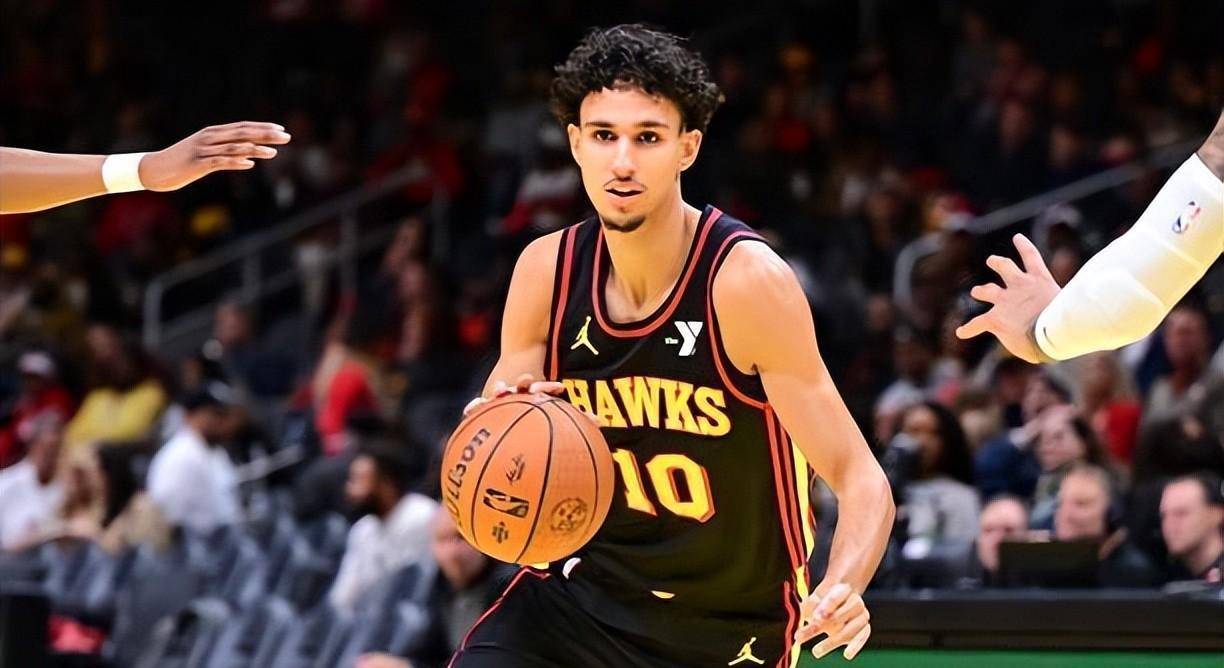 老鹰新秀进步迅速，成为球队未来核心