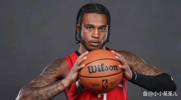 世俱杯奖金-包含步行者完胜浙江队，范弗利特点燃赛场的词条