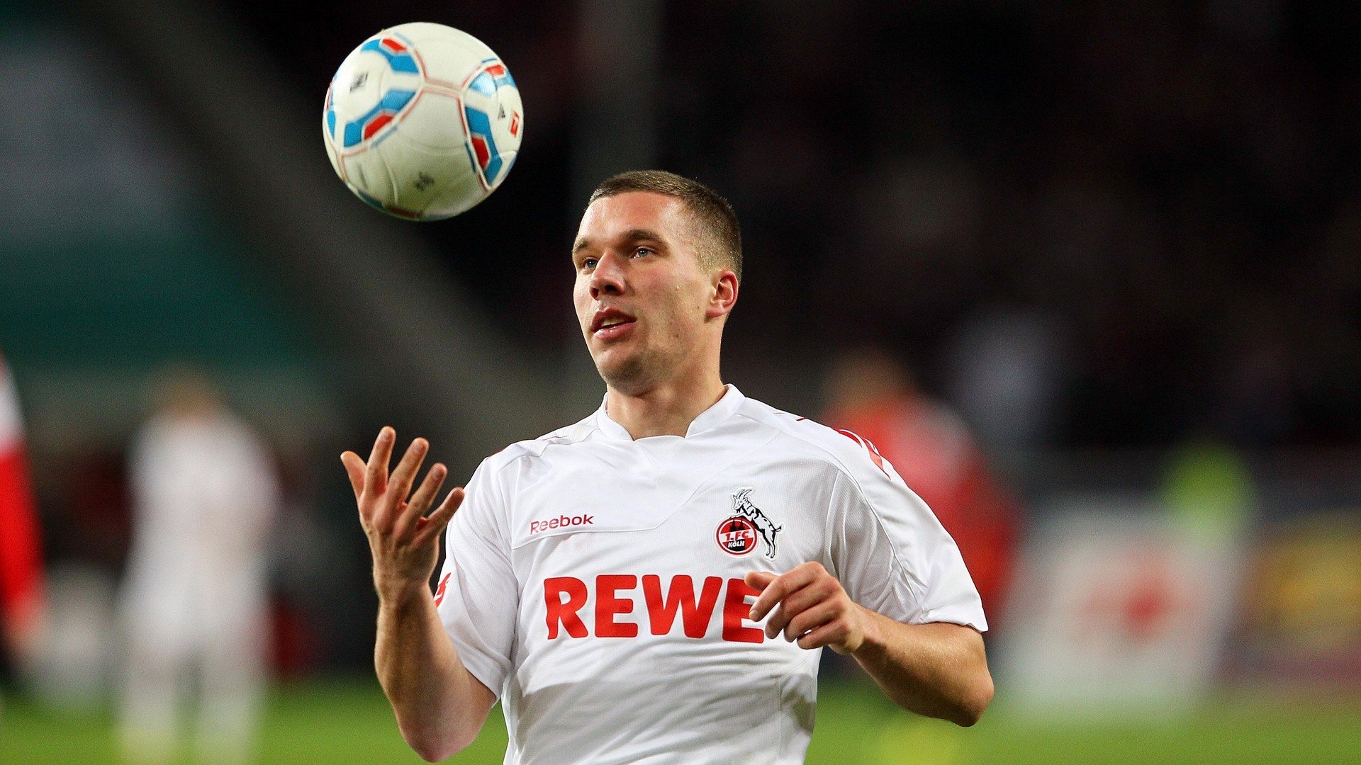 世俱杯改制-双城记，绝境之下，两个赛场的生死逆转传奇